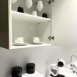 דירה With Piano & Bathtub Am 13 *
