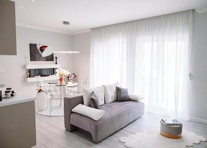 Apartment Am 13 With Piano & Bathtub Timişoara