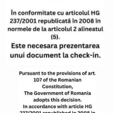 Am 13 With Piano & Bathtub Апартаменти